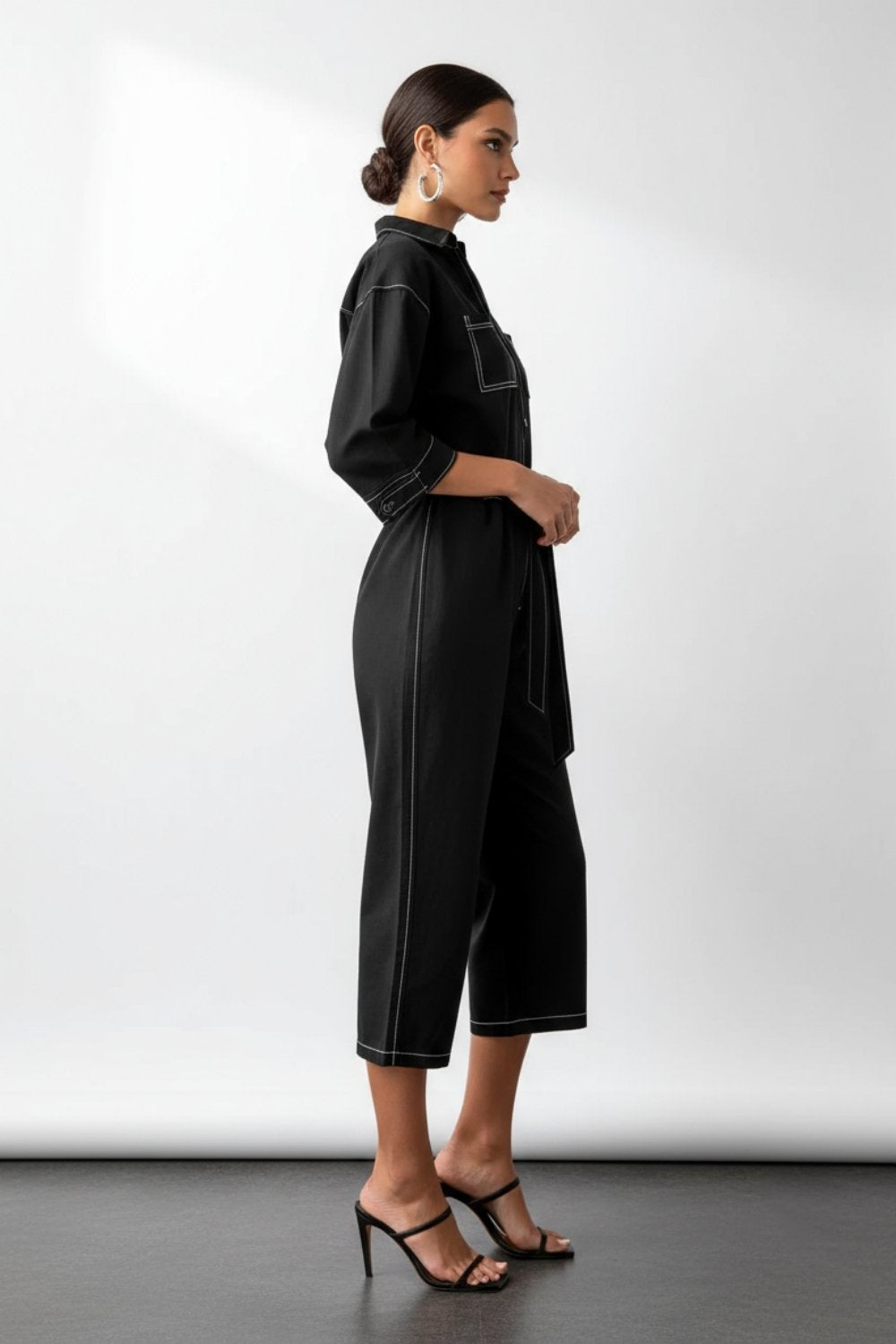 Women’s V-Neck Jumpsuit with Belt – Cropped Wide-Leg Pants